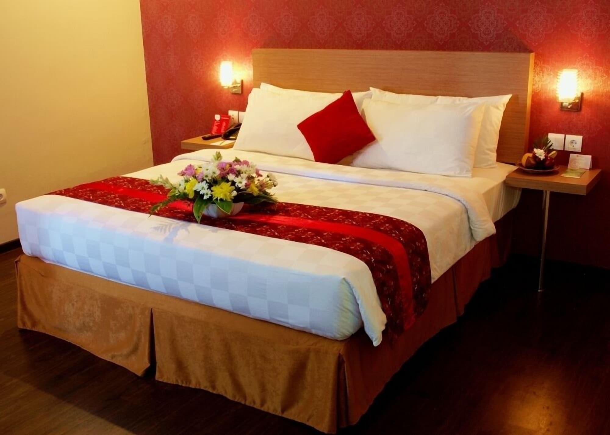 แอดโฮม พรีเมียร์ ซิลาแคพ โฮเต็ล Hotel ชีลาชัป ภายนอก รูปภาพ