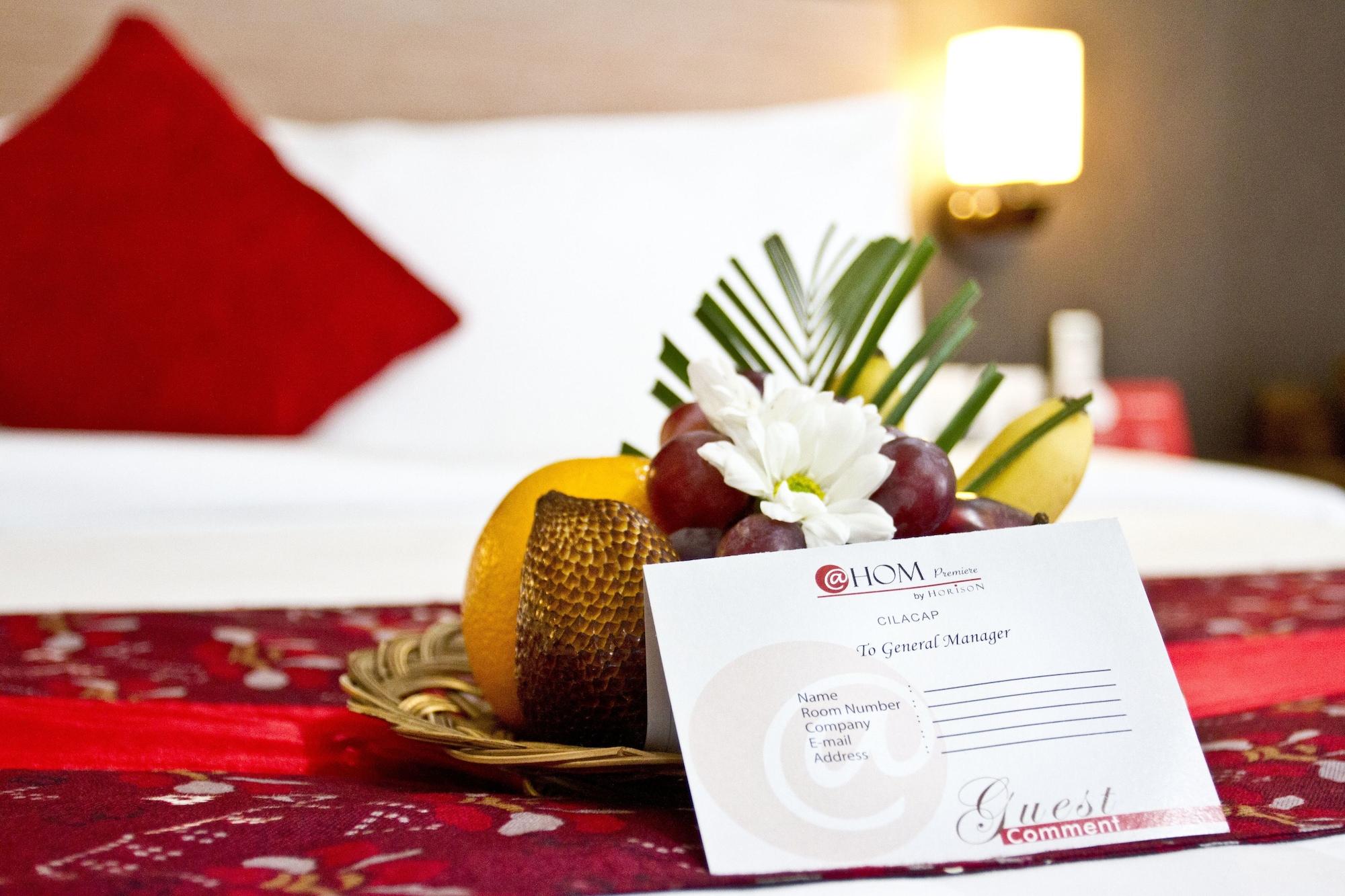 แอดโฮม พรีเมียร์ ซิลาแคพ โฮเต็ล Hotel ชีลาชัป ภายนอก รูปภาพ