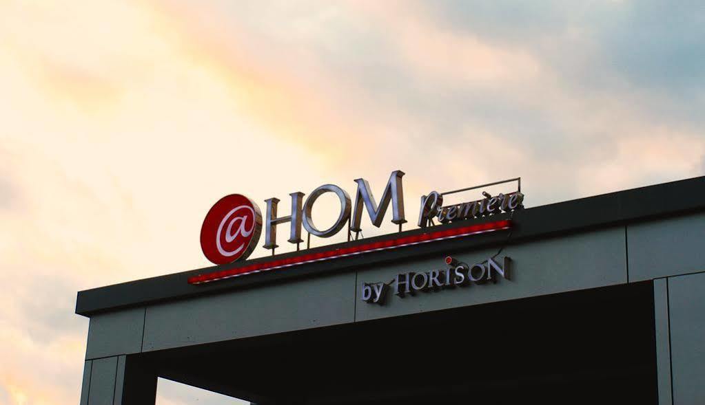 แอดโฮม พรีเมียร์ ซิลาแคพ โฮเต็ล Hotel ชีลาชัป ภายนอก รูปภาพ